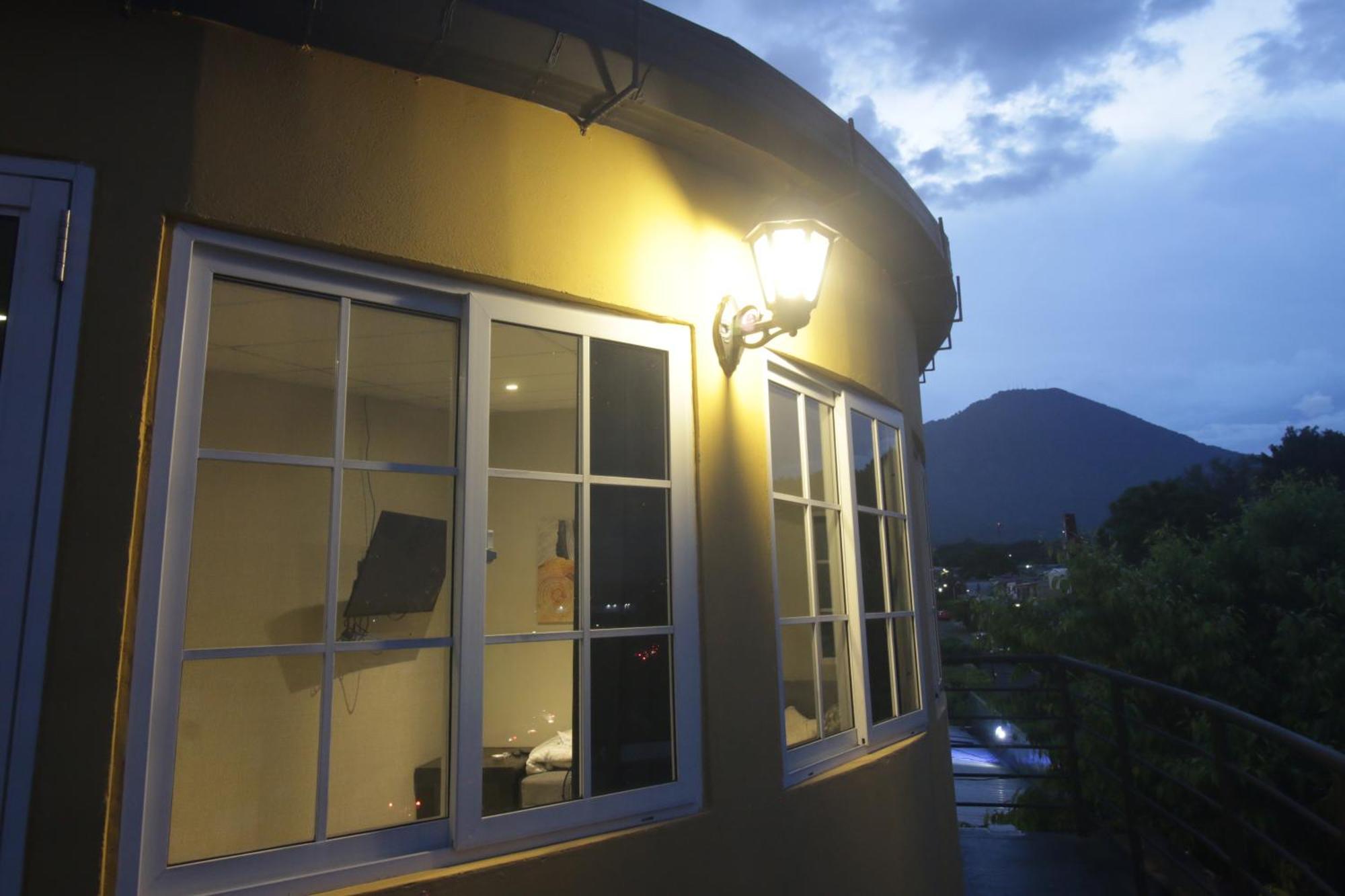 Apto Para Turismo. Moderno Comodo Y Panoramico. San Salvador Extérieur photo
